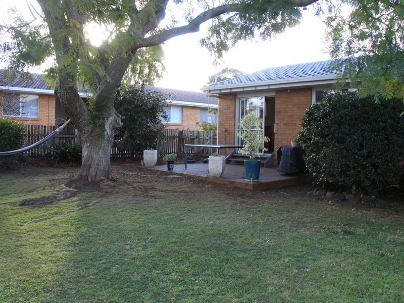 22 Knockator Crescent, Centenary Heights QLD 4350