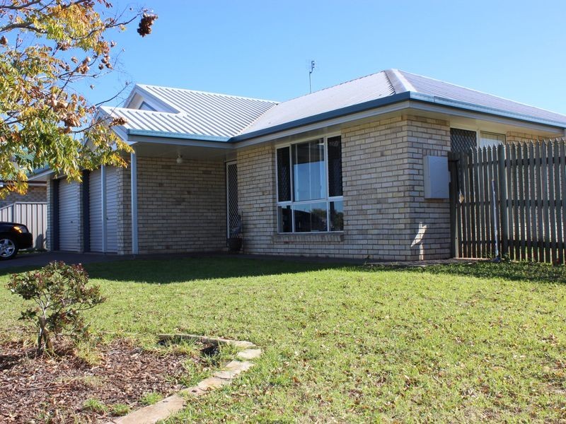 27 Liebke Crescent, Cranley QLD 4350