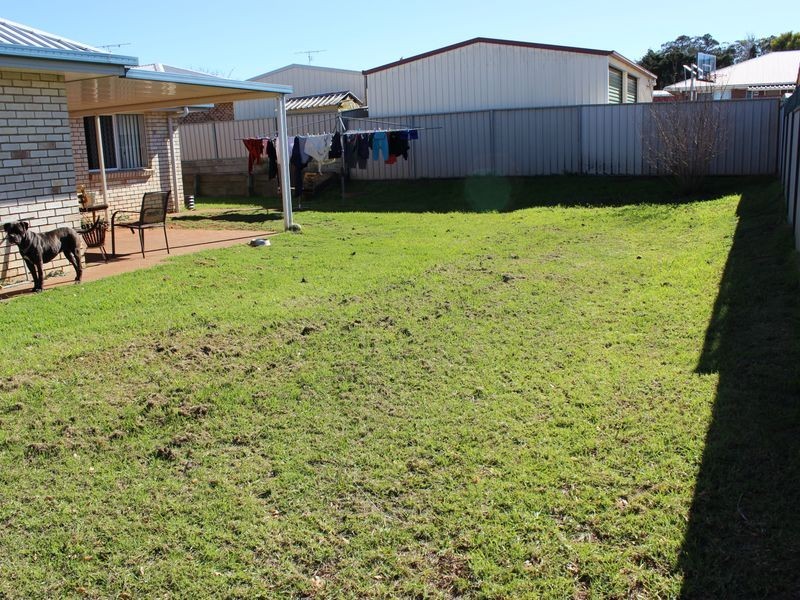 27 Liebke Crescent, Cranley QLD 4350