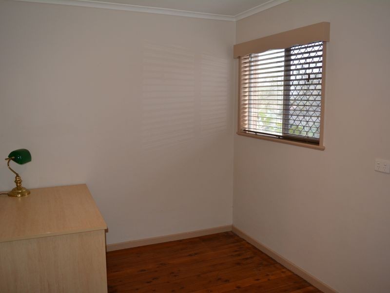 8 Herries Street, Rangeville QLD 4350