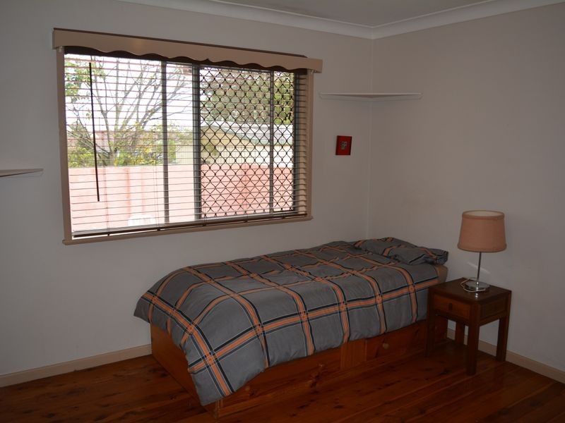 8 Herries Street, Rangeville QLD 4350