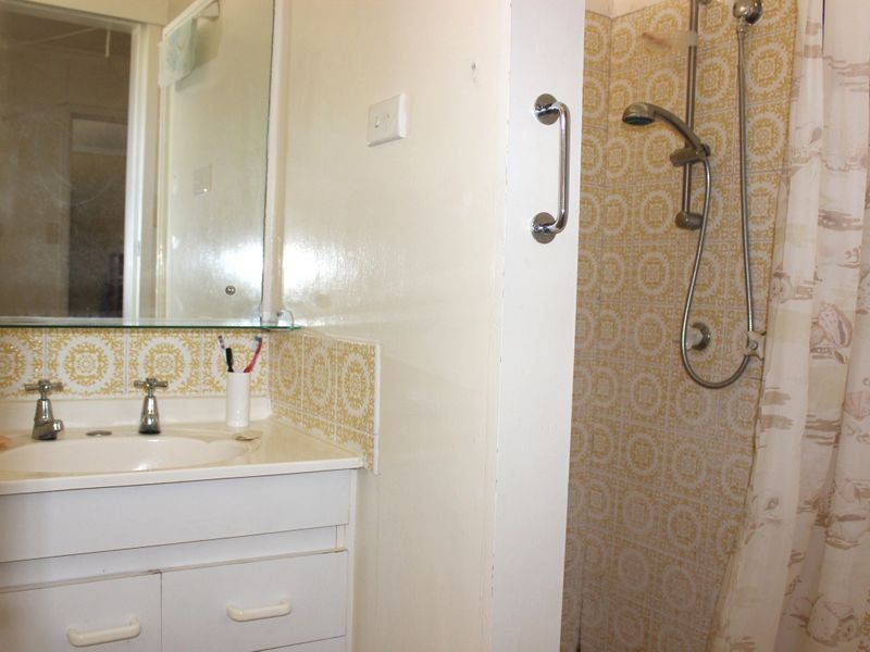 1/96 Campbell street, East Toowoomba QLD 4350