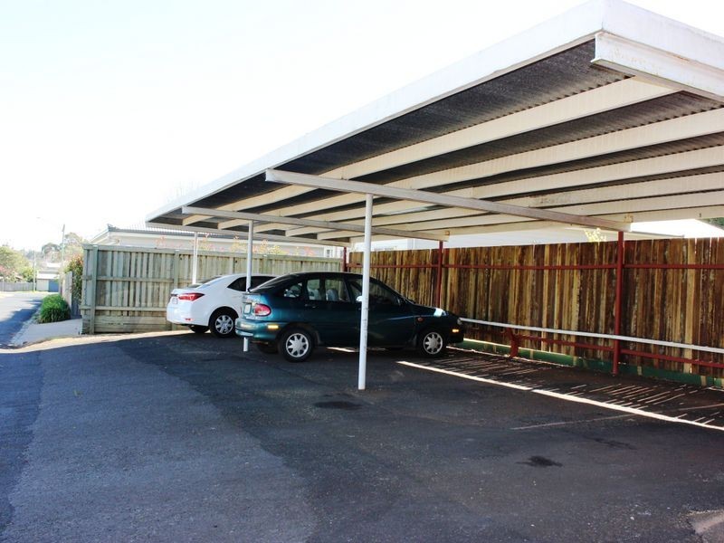 1/96 Campbell street, East Toowoomba QLD 4350