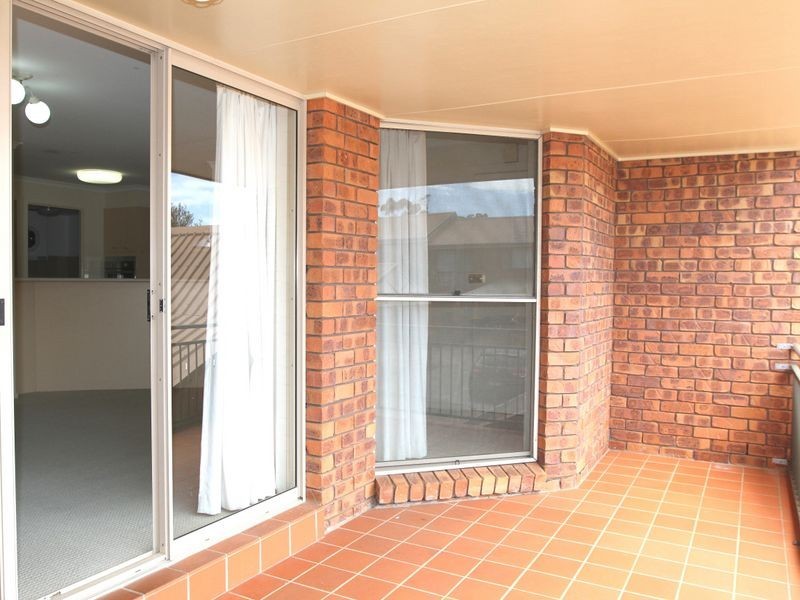 28/367 Margaret Street, Newtown QLD 4350