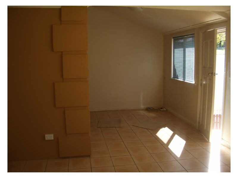 2/14 Herries Street, RANGEVILLE, Toowoomba QLD 4350