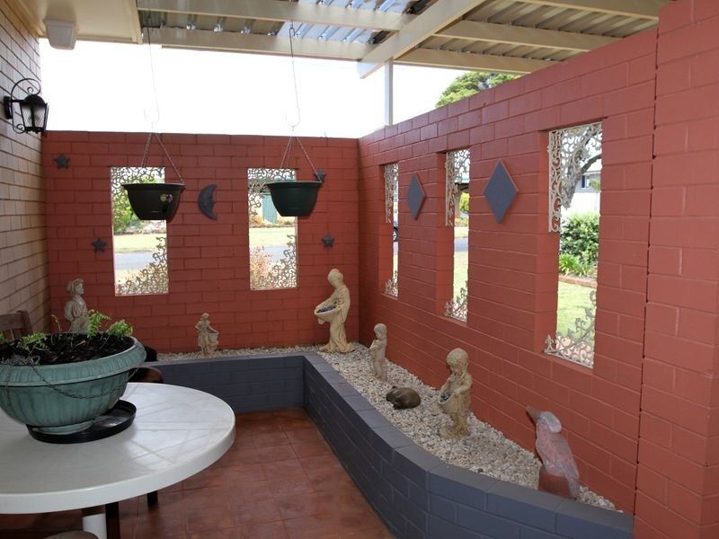 15 Beh Street, Harristown QLD 4350