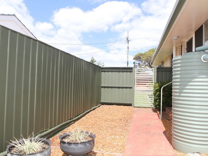 15 Beh Street, Harristown QLD 4350