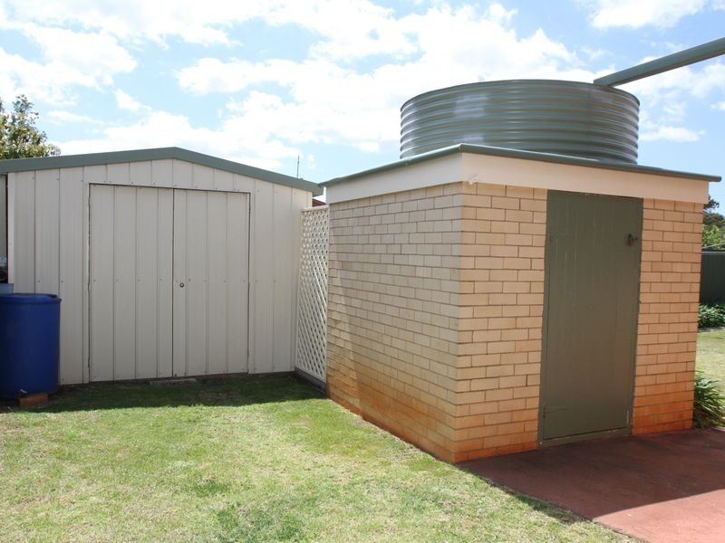 15 Beh Street, Harristown QLD 4350