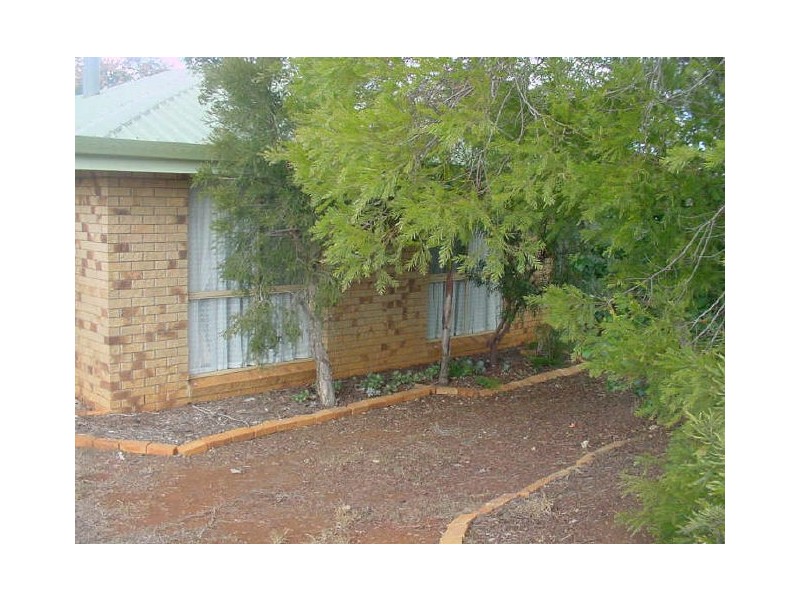 34 Broadfoot Street, Kearneys Spring QLD 4350