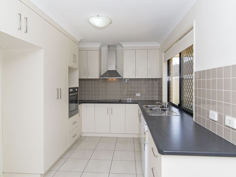 49 Whitman Street, Westbrook QLD 4350