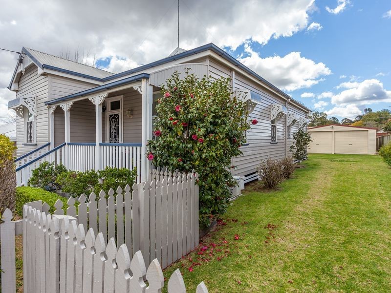 69 Ipswich Street, East Toowoomba QLD 4350