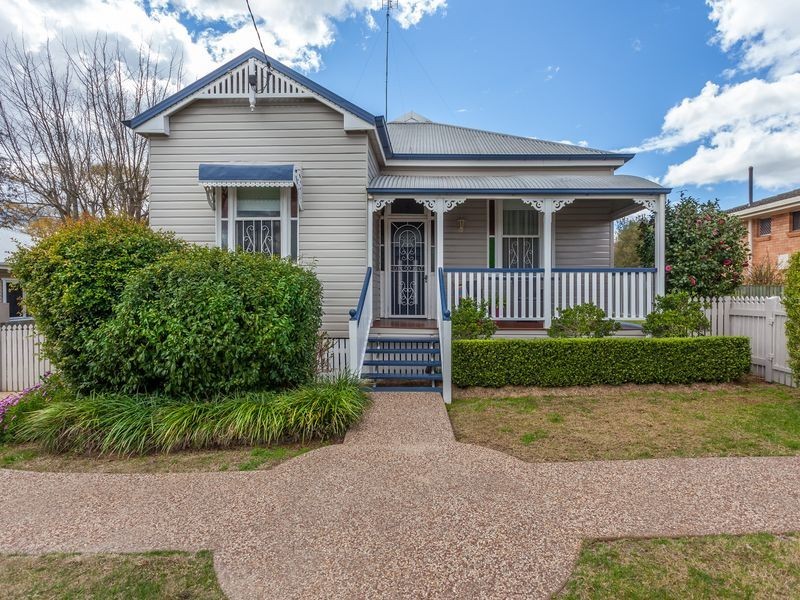 69 Ipswich Street, East Toowoomba QLD 4350