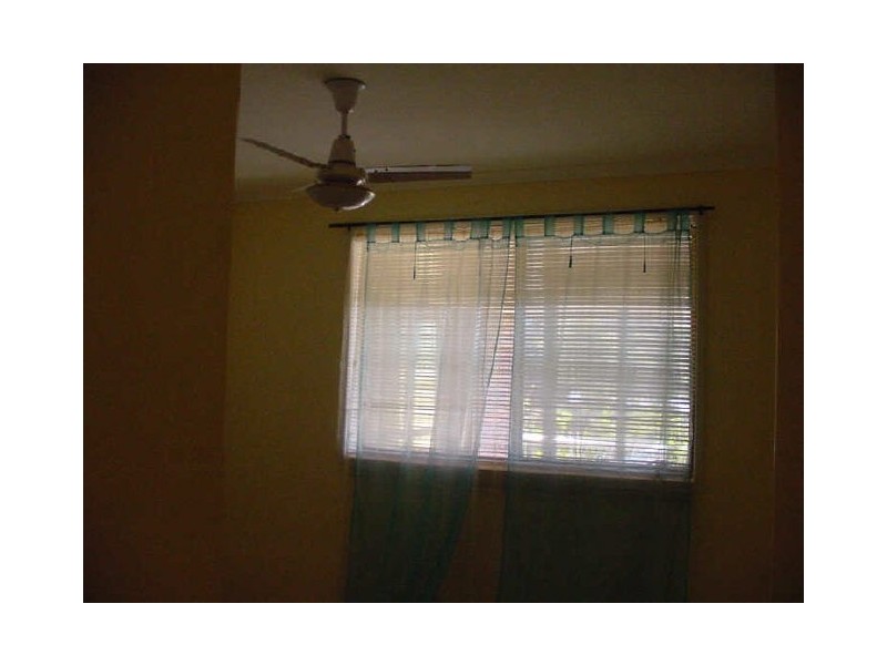 16 Roslyn Street, Westbrook QLD 4350