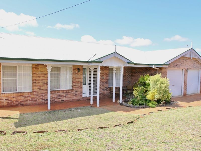 170 Ramsay Street, Centenary Heights QLD 4350