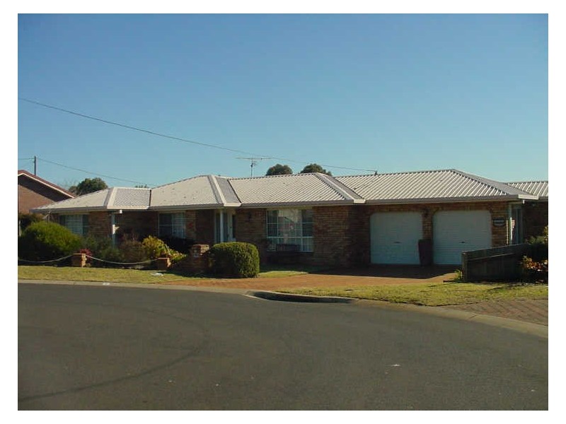 5 Fischer Court, Kearneys Spring QLD 4350