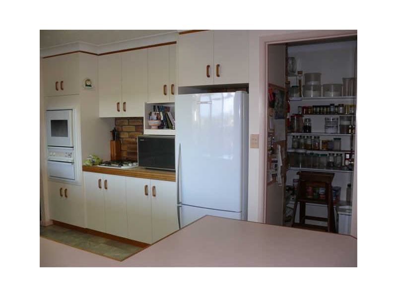 5 Fischer Court, Kearneys Spring QLD 4350