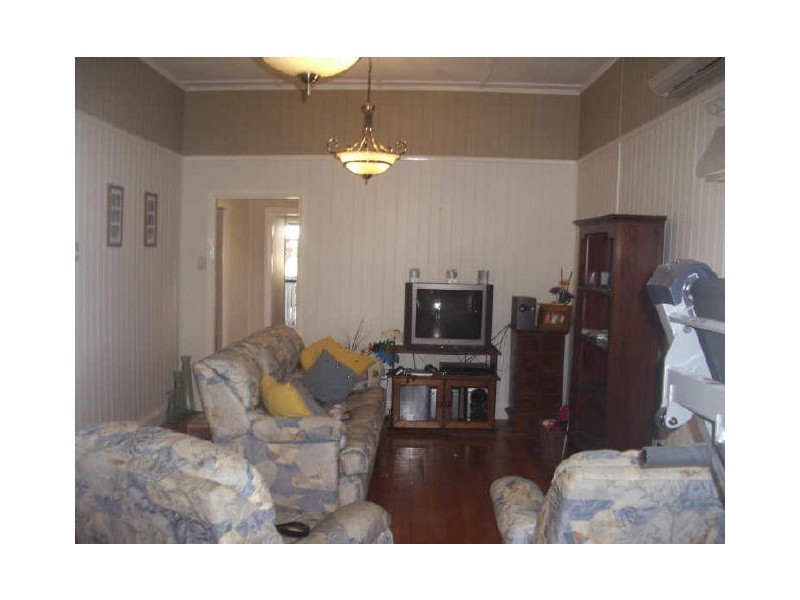 10 Healy Street, South Toowoomba QLD 4350