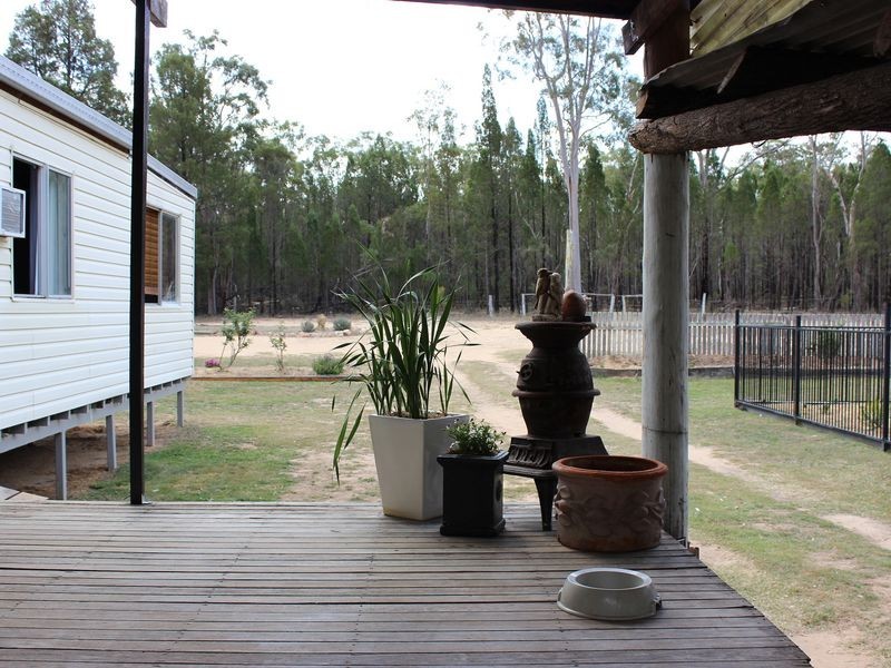 213 Waratah Drive, Kooroongarra QLD 4357