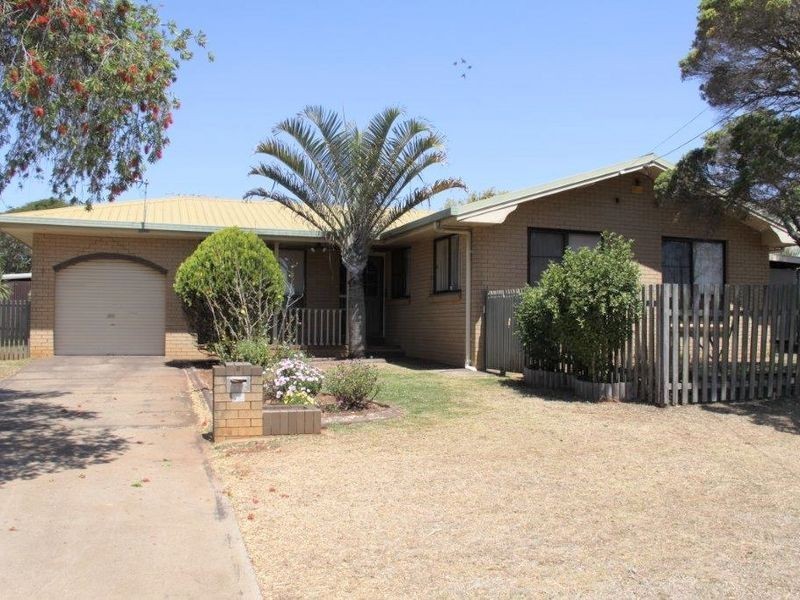 1 Nortorock Court, Blue Mountain Heights QLD 4350