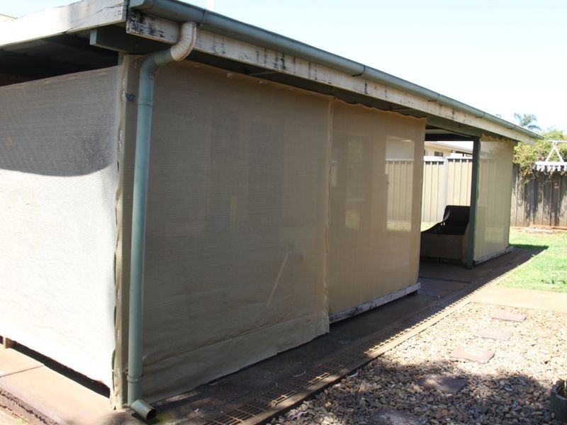 1 Nortorock Court, Blue Mountain Heights QLD 4350