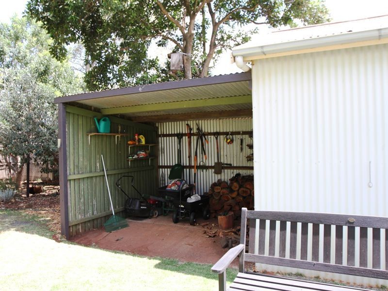 34 Perry Street, Harlaxton QLD 4350