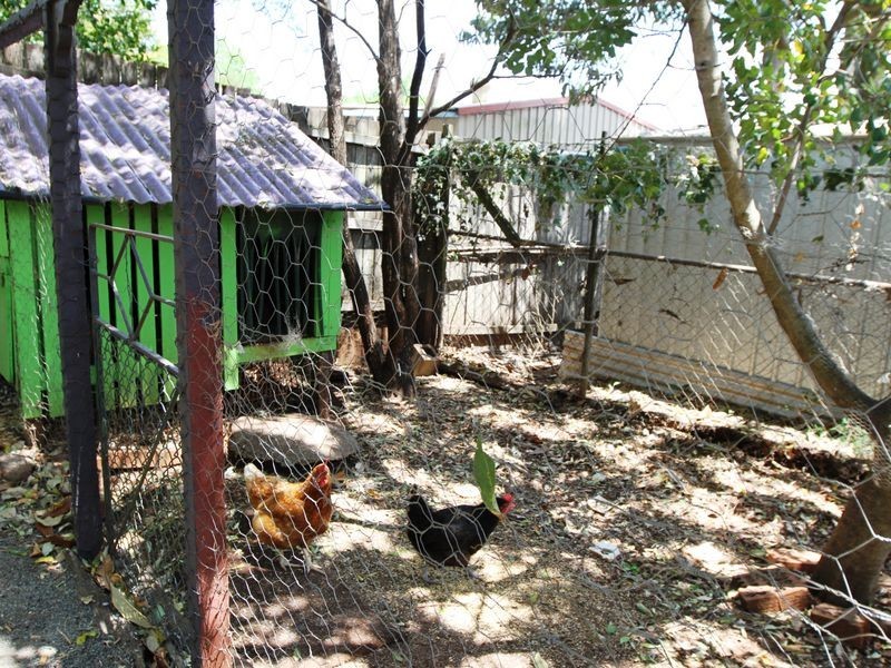 34 Perry Street, Harlaxton QLD 4350