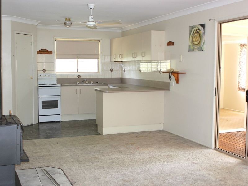 11 Victoria Street, Goombungee QLD 4354