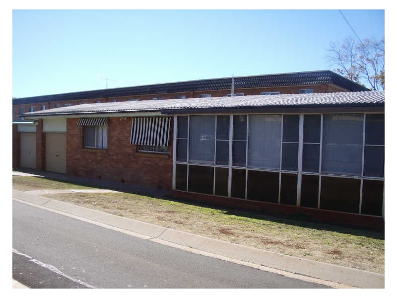 2 Park Lane, Toowoomba City QLD 4350