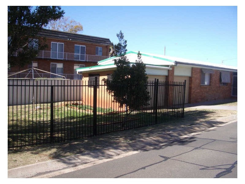 2 Park Lane, Toowoomba City QLD 4350