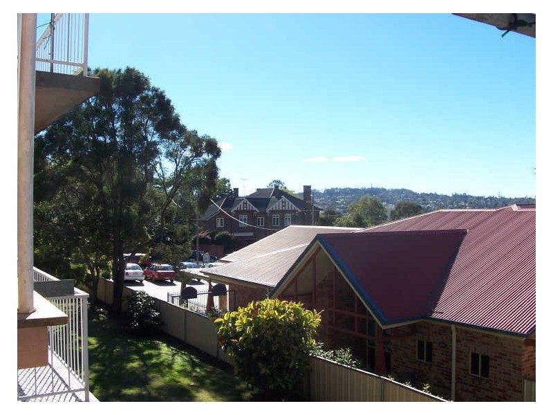 13/262 Margaret Street, Toowoomba City QLD 4350