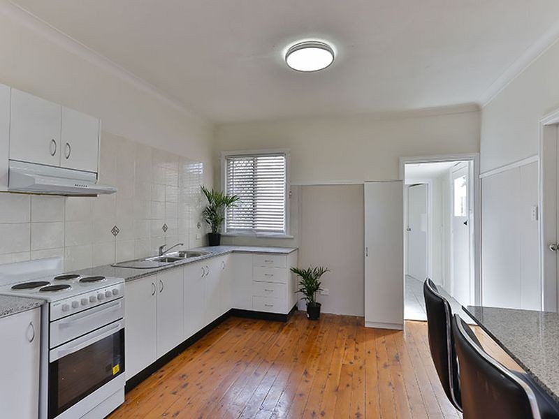 441 Tor Street, Newtown QLD 4350