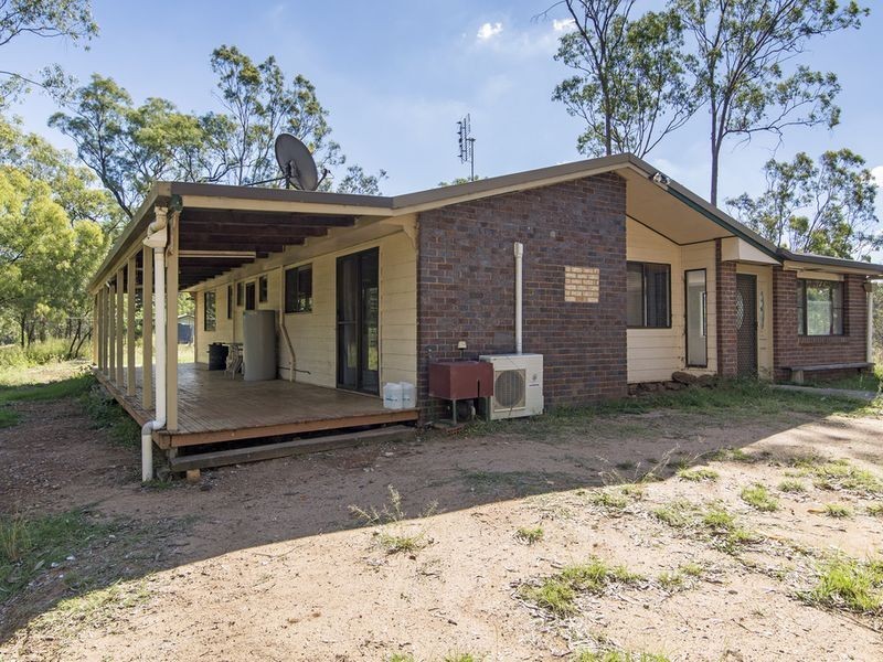 92 Costellos Road, Upper Lockyer QLD 4352