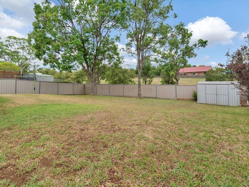 6 Hargrave Street, Wilsonton QLD 4350