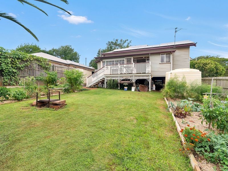 61 Mabel Street, Harlaxton QLD 4350