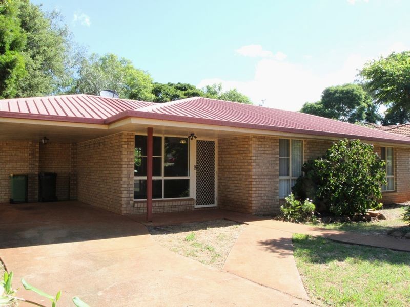 18 Trapp Street, Rockville QLD 4350