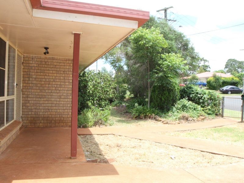 18 Trapp Street, Rockville QLD 4350