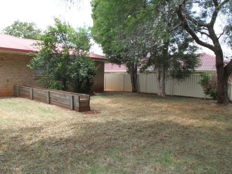 18 Trapp Street, Rockville QLD 4350