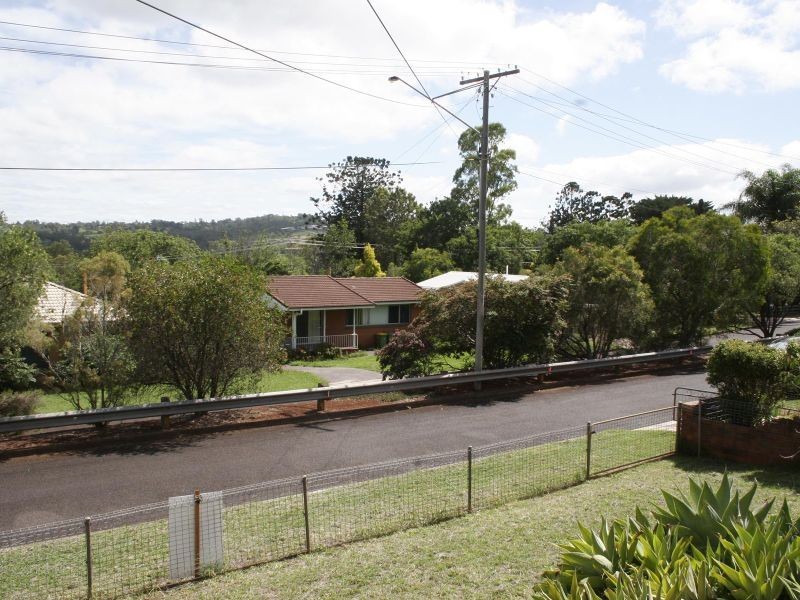 20 Chopin Street, Rockville QLD 4350