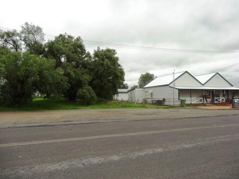 1 Umbiram Road, Wyreema QLD 4352