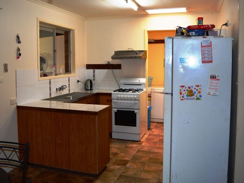 14 Brown Street, Rockville QLD 4350