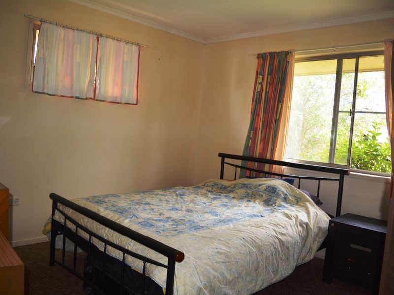 14 Brown Street, Rockville QLD 4350