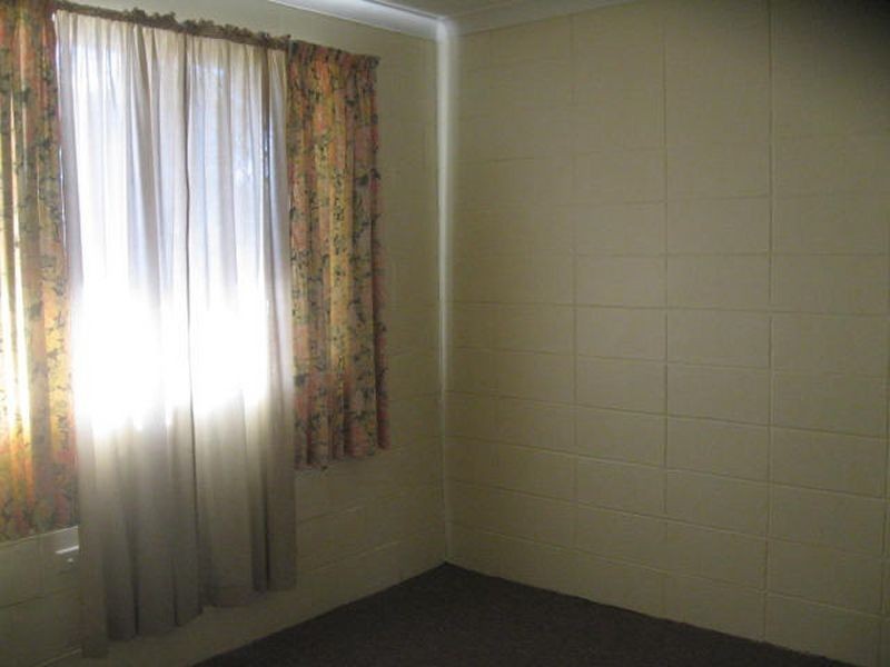 6/348 South Street, Harristown QLD 4350