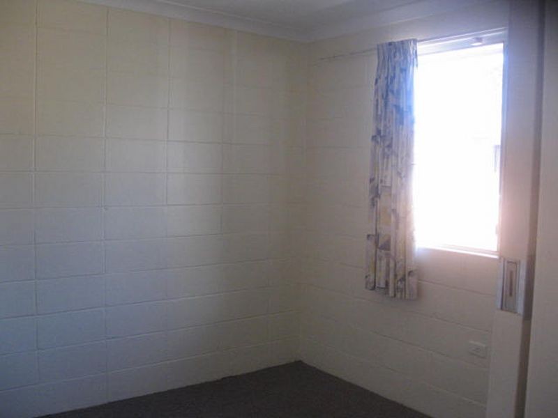 6/348 South Street, Harristown QLD 4350