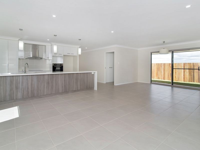 31a Wigan Avenue, Highfields QLD 4352
