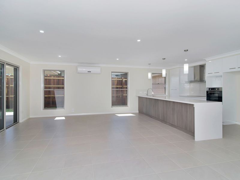 31a Wigan Avenue, Highfields QLD 4352