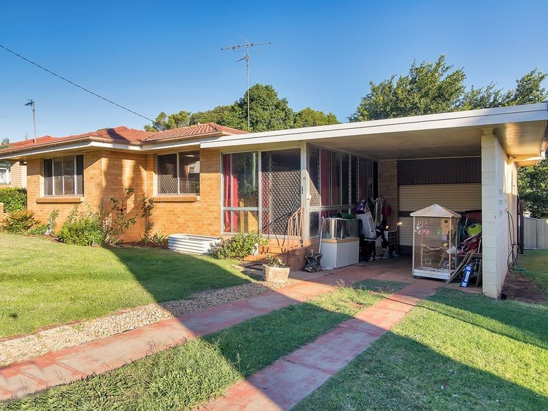 56 Pascoe Lane, Harlaxton QLD 4350