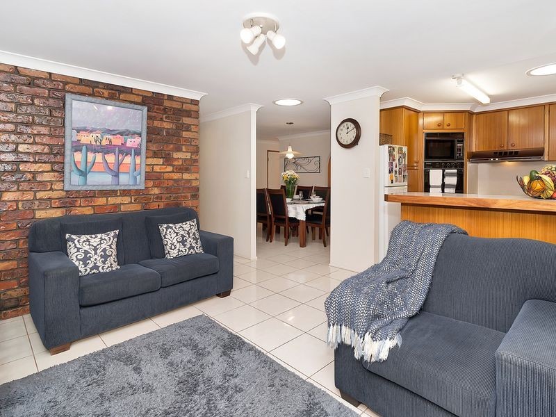 6 Qantas Court, Wilsonton QLD 4350