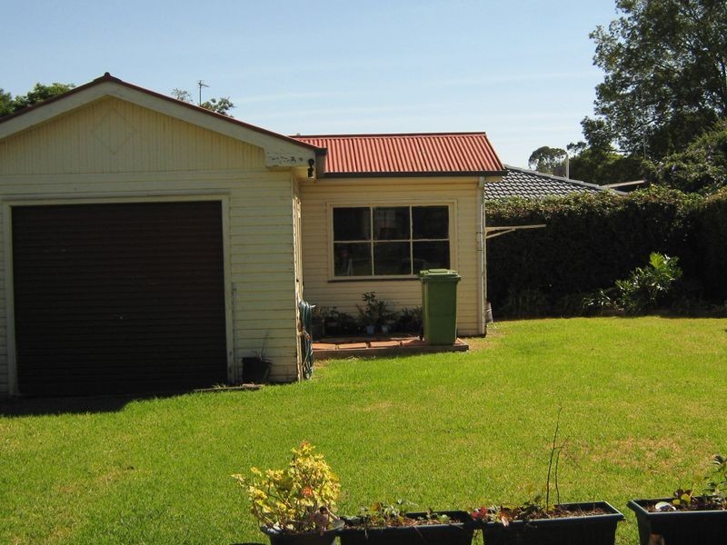 11 McCook Street, South Toowoomba QLD 4350