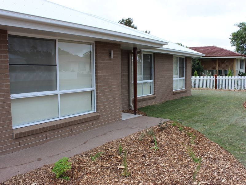 36 Milligan Street, Oakey QLD 4401