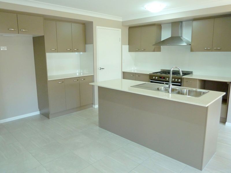 36 Milligan Street, Oakey QLD 4401